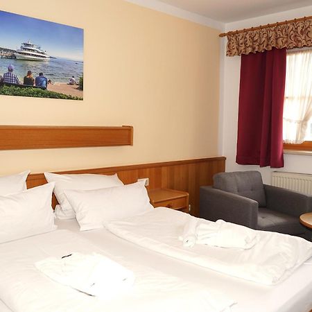 Gasthaus Und Landhotel Wiedmann Eresing Exteriör bild